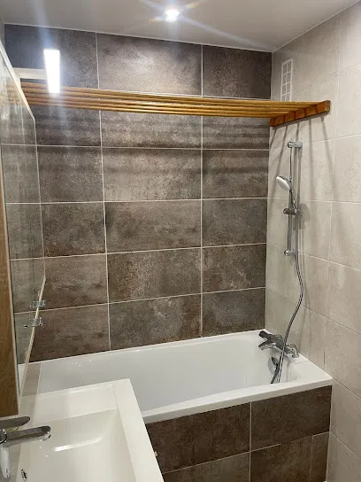 Image de Compagnon Carreleur Paris - Rénovation - salle de bains