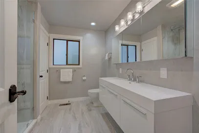 Image de Plombier Repare.com Travaux plomberie salle de bain douche senior chauffage rénovation Assurance DEPANNAGE (77,45,89,91)