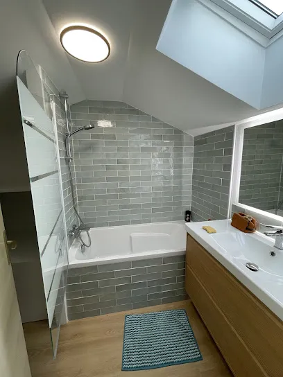 Image de REDORÉNOV - Plombier, Rénovation Salle de Bain, Cuisine, Peinture, Sols