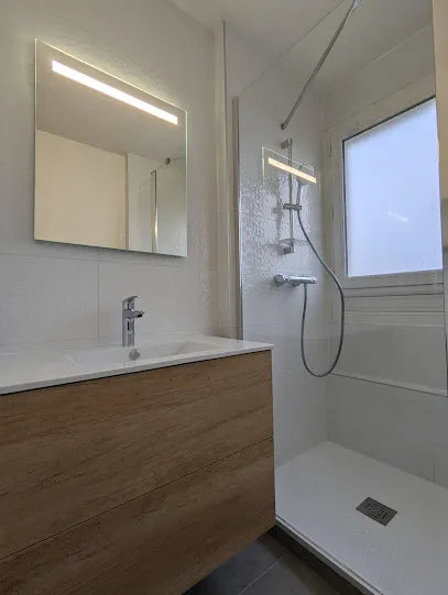 Image de Rénocem Habitat : Salle de Bain Clé en Main et Douche sur Mesure