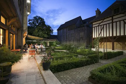 Image de Résidence Seniors Stella "Les Berges de Seine" / Zenao Appart'hôtel - Troyes