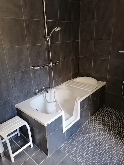 Image de StabiFrance – Découpe de baignoire (avec ou sans porte étanche), antidérapant, monte-escaliers & téléassistance
